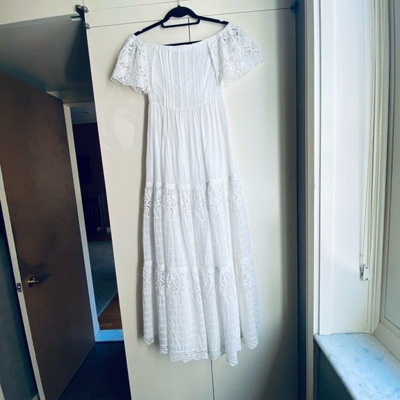 Valentino White Summer Tiered Maxi Dress Spa Collection - Picture 4 of 10